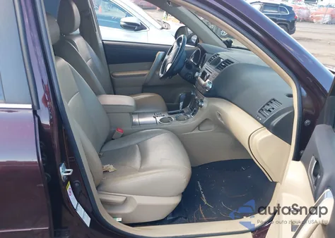 2012 Toyota Highlander Se V6 z USA, uszkodzony, nr VIN 5TDBK3EH1CS121916